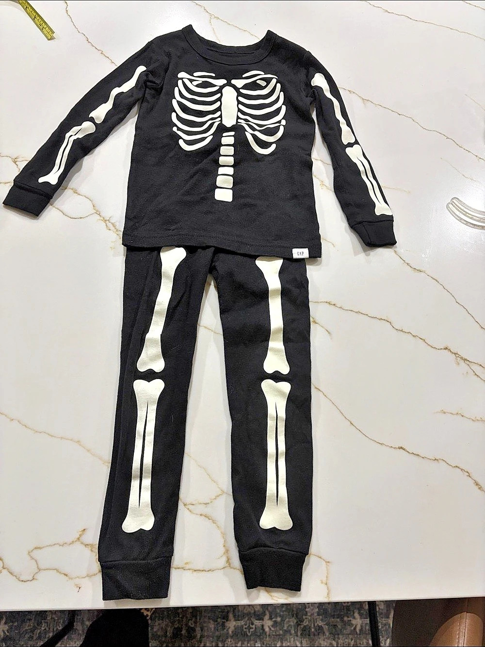GAP Unisex Skeleton Glo in the Dark Matching Set Black & White Size 4